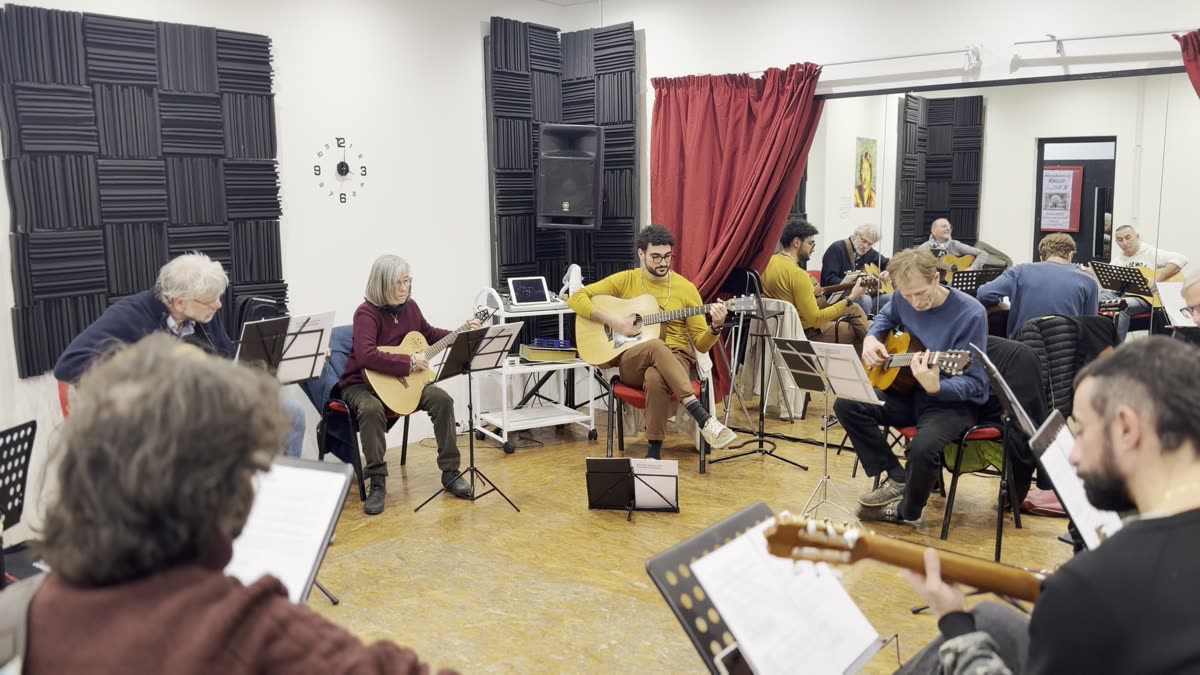 Dentro Una Canzone dal vivo — foto 1
